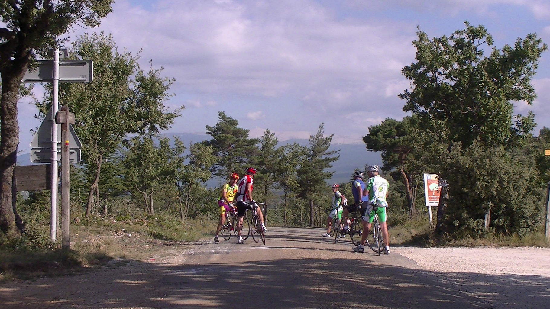 Sur la route des gorges de la Nesque