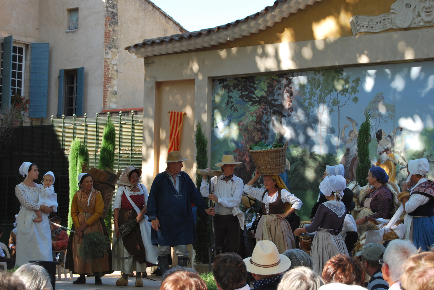 En costumes de Provence