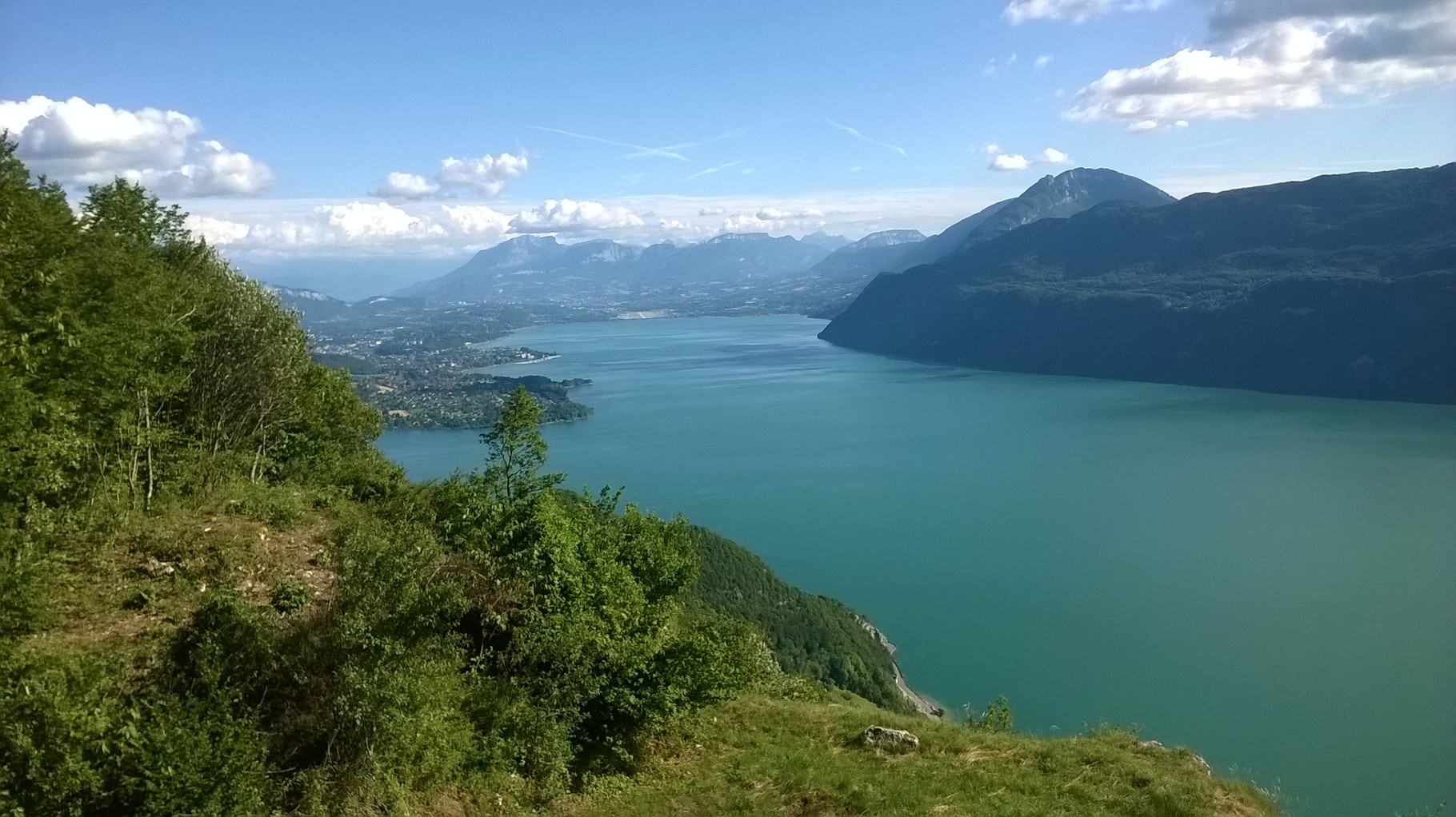 Le lac du Bourget vu du col de la Chambotte