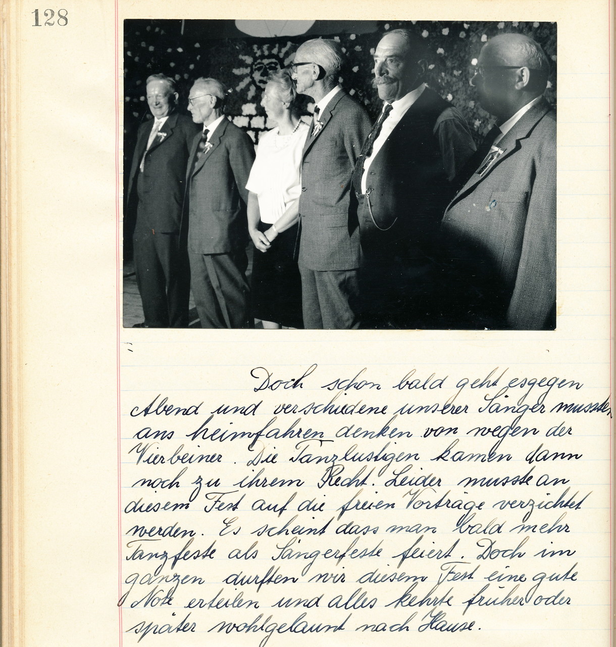 1962::Ruedi Mäder_50 Jahre Mitglied und 43 Jahre Dirigent des MCB!  Veteranenehrung von Ruedi Mäder und Bruder Alfred Mäder(links aussen)