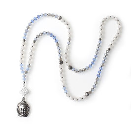 Lange Edelstein Kette in Blau mit Buddha Anhänger