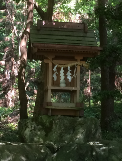 出雲大神宮 崇神天皇社(筆者撮影)