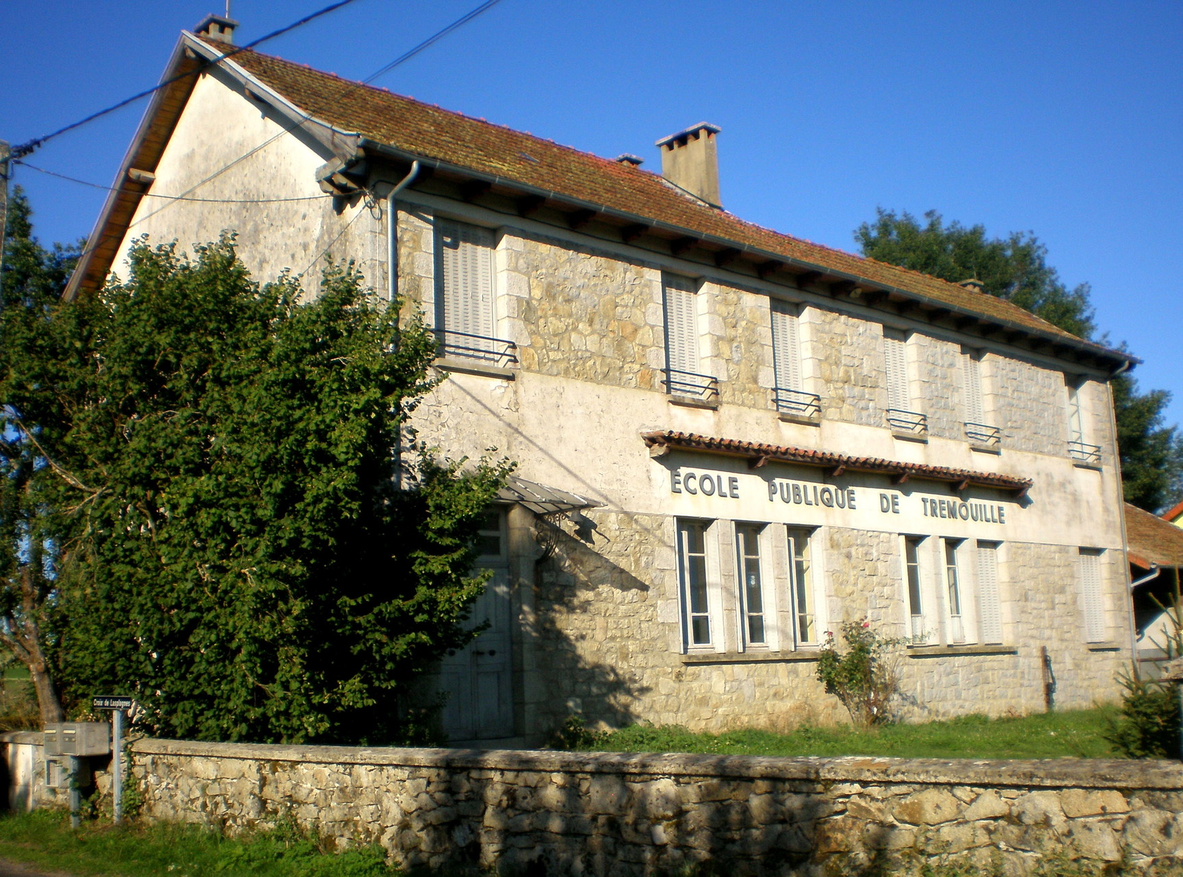 Ecole de Trémouille (Ladinhac)