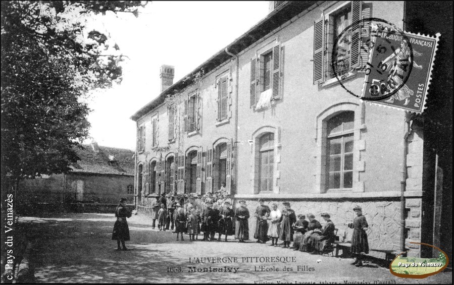 Ecole des filles de Montsalvy - Ed. Veuve Lacoste.