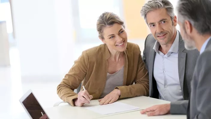 Comment assurer la protection de son conjoint en cas de décès ?