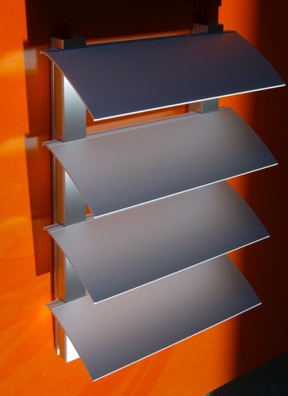 Sonnenschutzgitter mit variablem Lamellenabstand | feststehende Lamellen