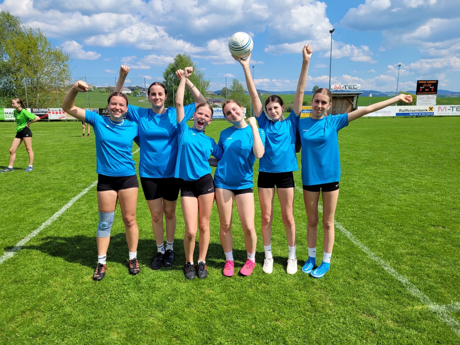 2. Platz bei den Faustball-Bezirksmeisterschaften in Arnreit