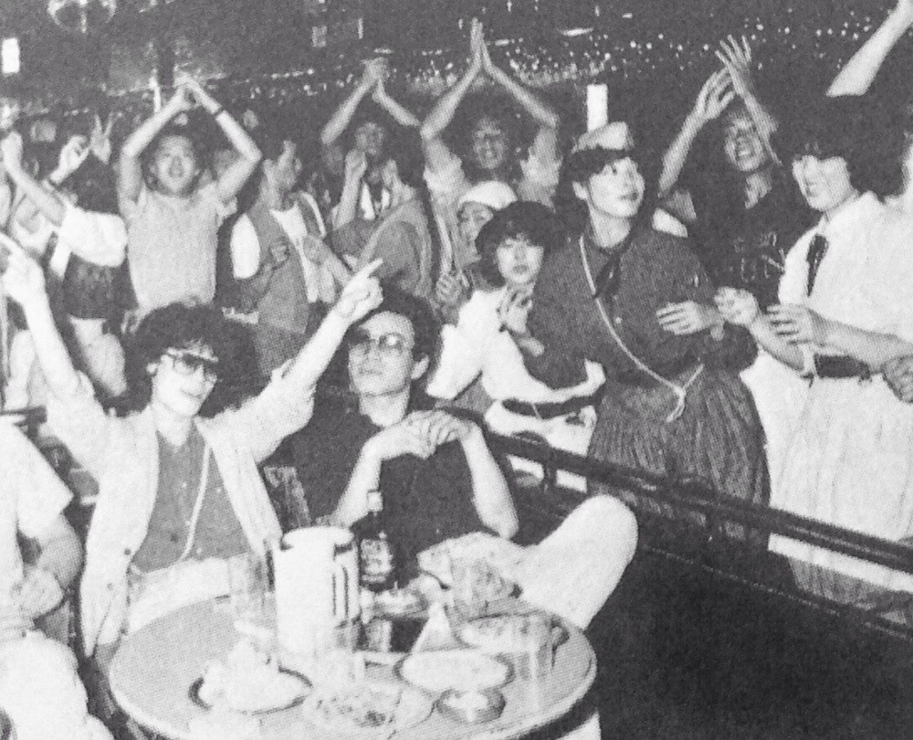 サタデイナイトフィーバー70年代ディスコイベントDJダンクライベントミュンヘンディスコ新宿歌舞伎町DISCOツモローUSA