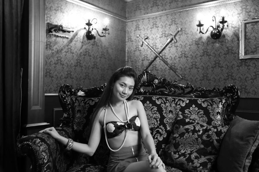 モノクロでセクシーポートレート ときどきカラー Mgra写真教室 モノクロでセクシーポートレート ときどきカラー Mgra写真教室