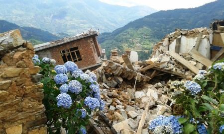 Nepal,Berge,Zerstörung,Armut,Hilfe,Spende,Trekking