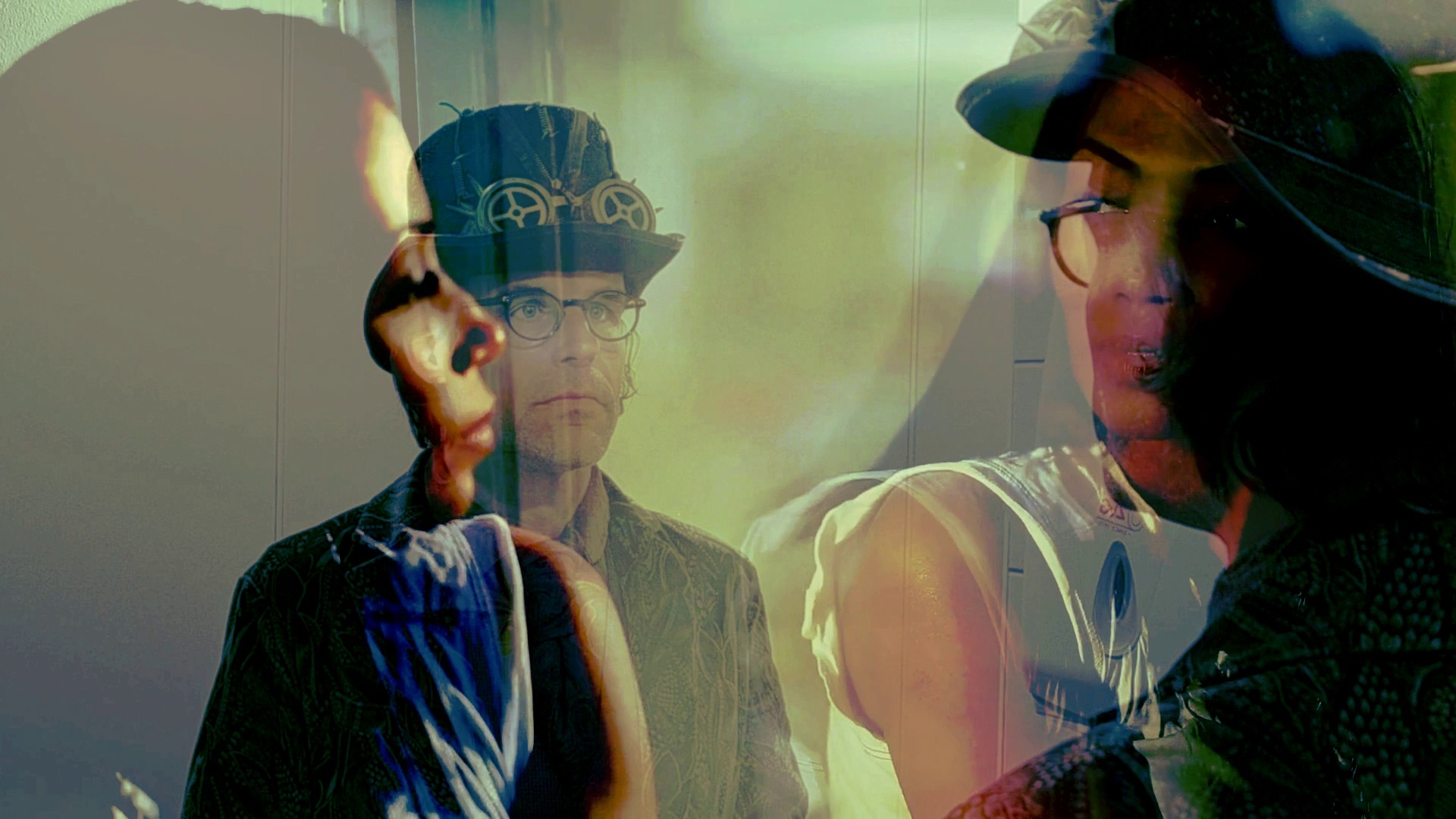 Mirror: Dandy John's new song