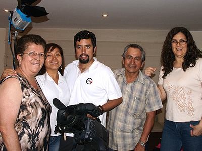 Tejiendo Perú en el programa Umbrales de Tv Perú!