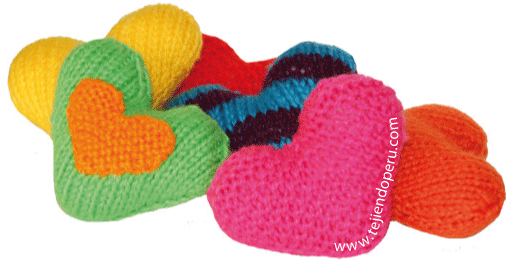 corazones de San Valentin en dos agujas o palillo - knitted Valentine's hearts