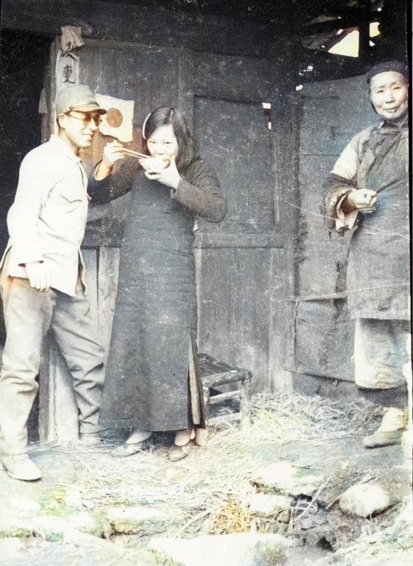日中戦争　占領下の村と女性たち