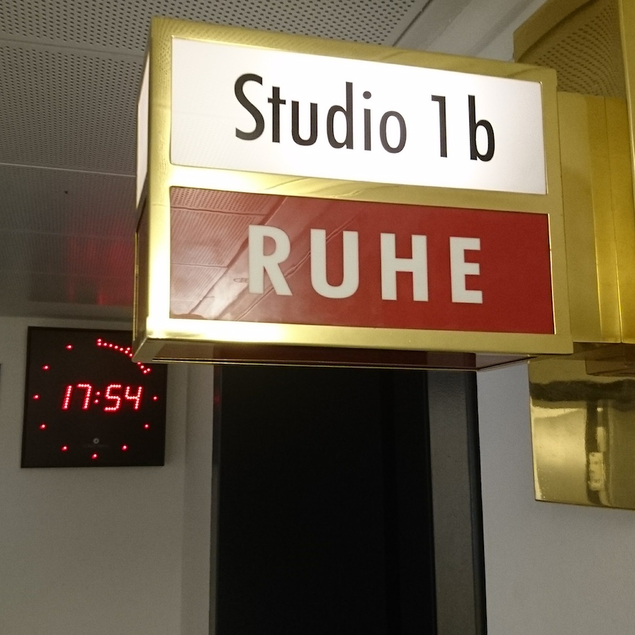 Geld & ADHS: Langsame Schritte zu mehr Klarheit und Struktur in 2025