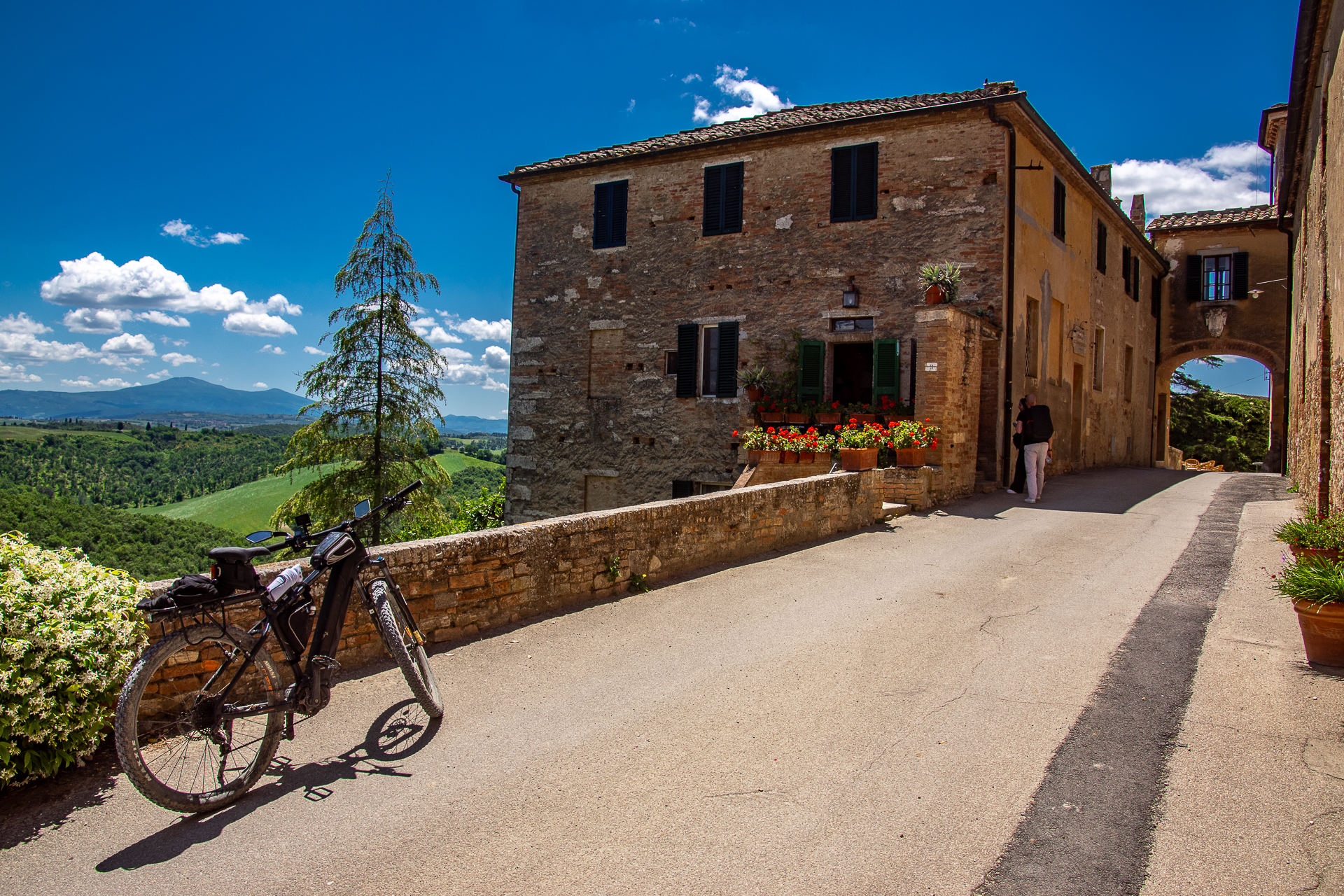 Cicloturismo nelle Crete Senesi: Le strade nascoste