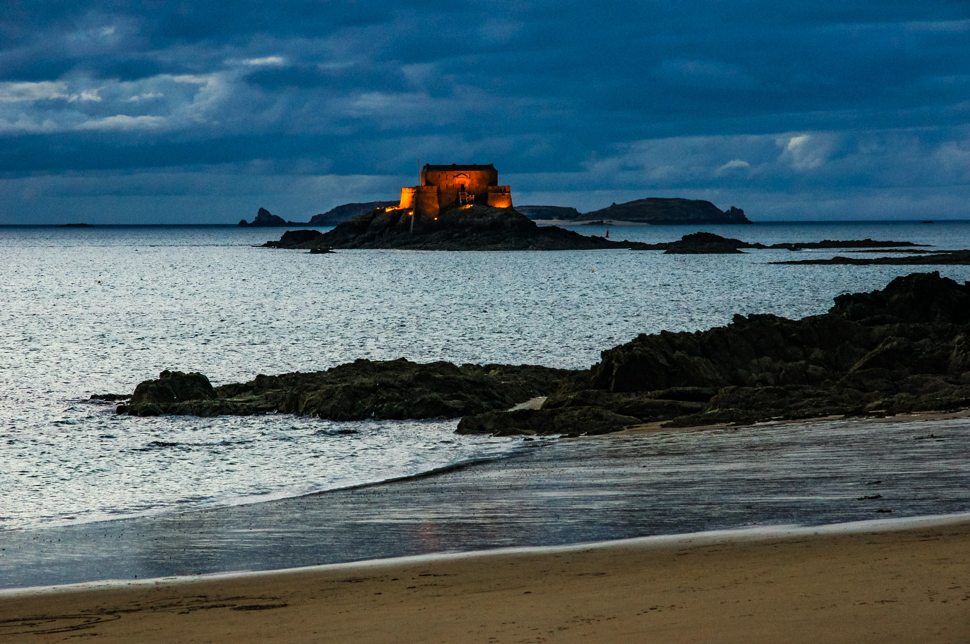 Saint-Malo - La città dei Pirati (notturno)