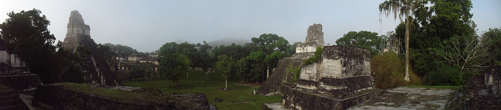 Site archeologique Maya de Tikal