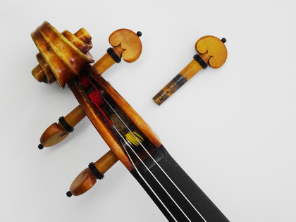 ヴァイオリン　正しい　音程　美しい　音　朗々　奏でる　音感　絶対音感　相対音感　バイオリン　レッスン　教室