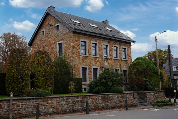 Pfarrhaus von 1861 in Hauset-Mitte