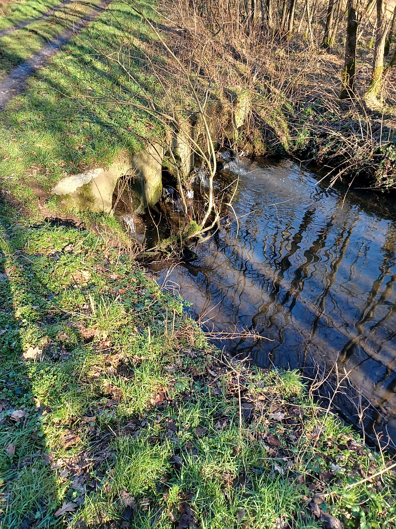  li Westrohre 1 2 Göhl re Ostrohre Drainage Johannisberg und Hebscheid