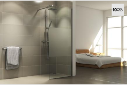 Salle De Bain Moderne Epuree Meubles Et Accessoires