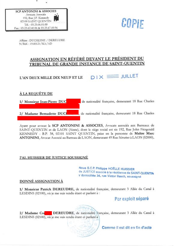 Pièce N° 2b Page 1 sur 59 ASSIGNATION EN REFERE du 19 Juillet 2019 AFFAIRE CRIMINELLE «MES CHERS VOISINS» Violences, Extorsion de Fonds, Maître Marc ANTONINI à l'œuvre et ce avec la bénédiction de toutes nos Institutions www.jesuispatrick.fr
