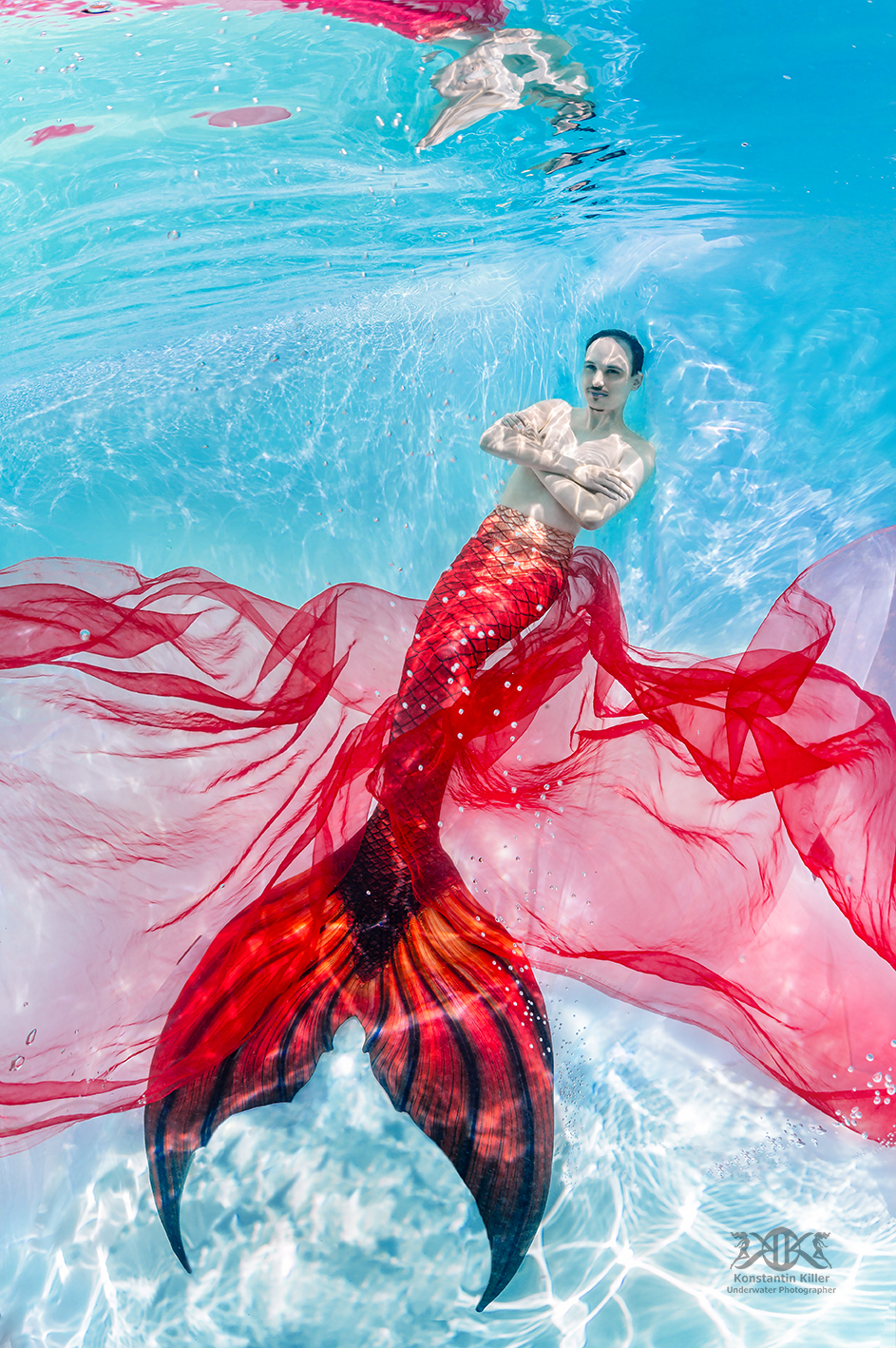 (C) Konstantin Killer, underwater model, Unterwasser Model, Unterwassershooting, Pool, Mermaidflosse