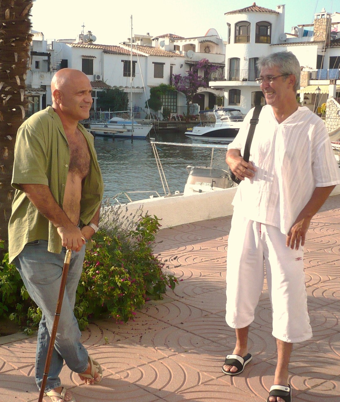Avec Patrice Guirao, son frère de coeur à Ampurias