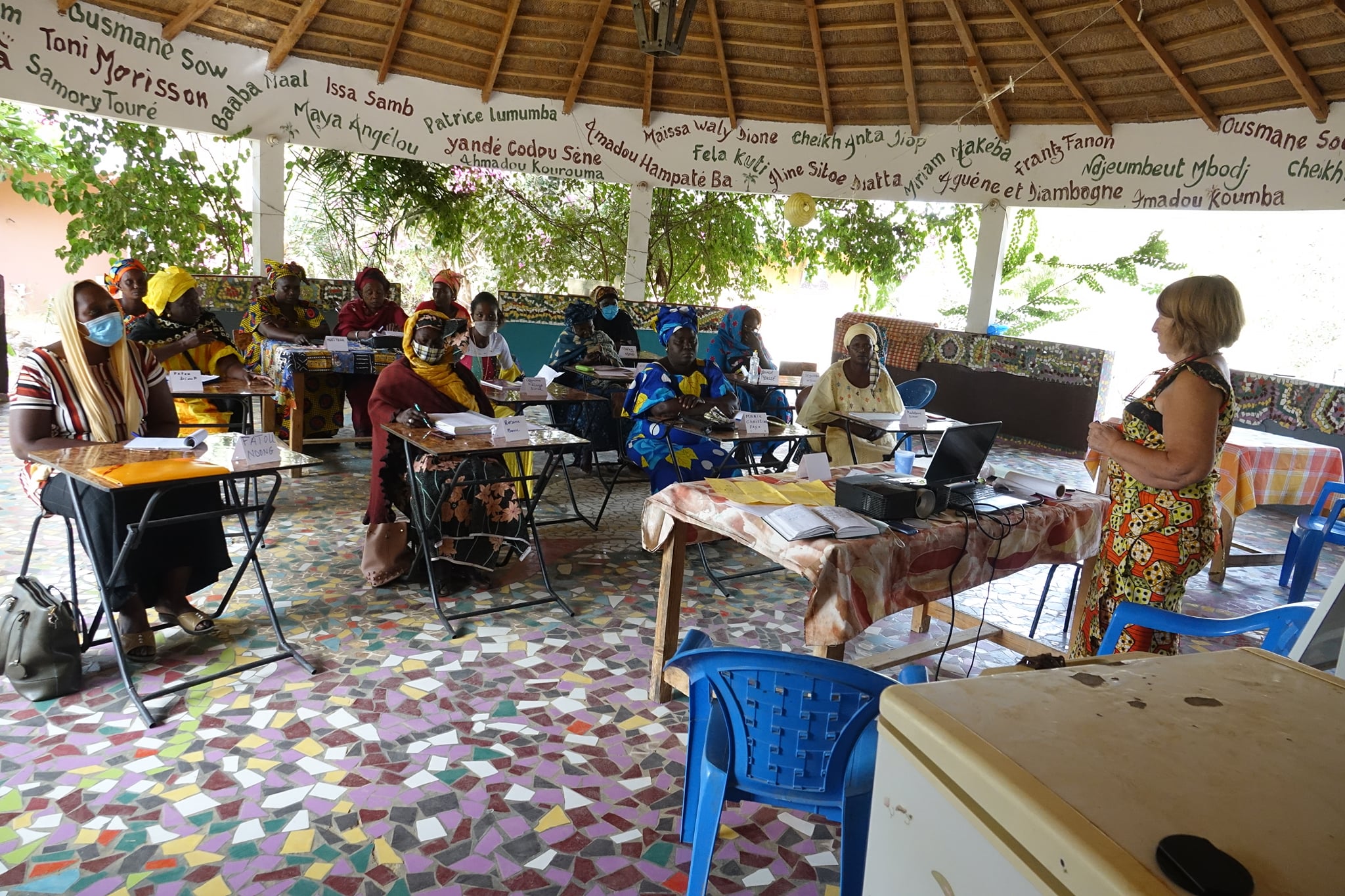 GIE (Groupement d'intérêt économique) : Pour renforcer l'entrepreneuriat féminin par la formation