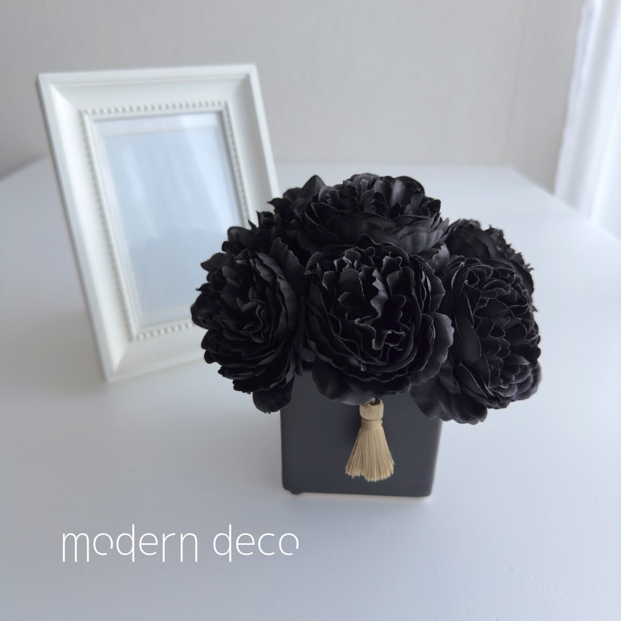 黒猫 ドーム型仏花（大） 黒猫様専用 ドーム型仏花（大） プリザーブドフラワーアレンジメント