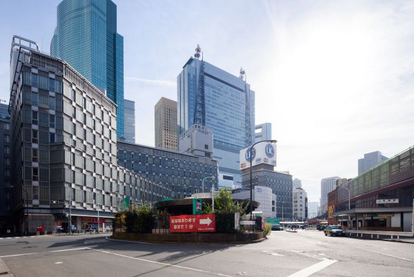 新橋駅前ビル１号館外観