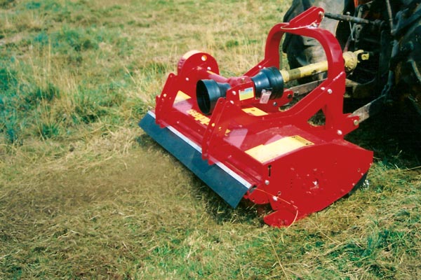 SEPPI M. SMO rev cf mit einstellbarer Auswurfhaube