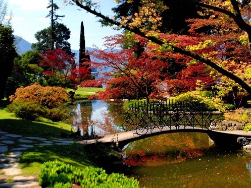 Beautiful gardens of Lake Como