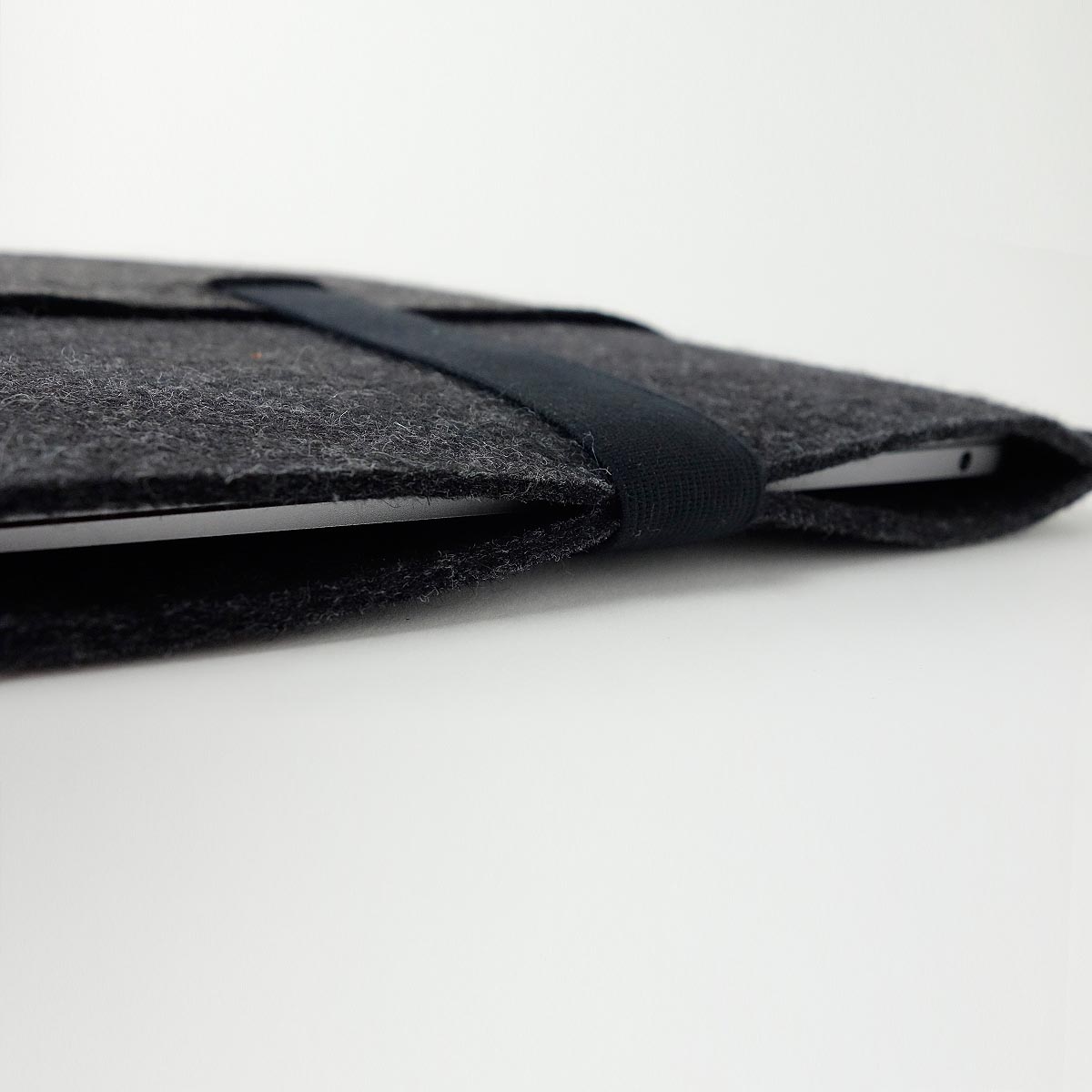 minimalistische laptop u. tablethüllen macbook ipad matilda k.