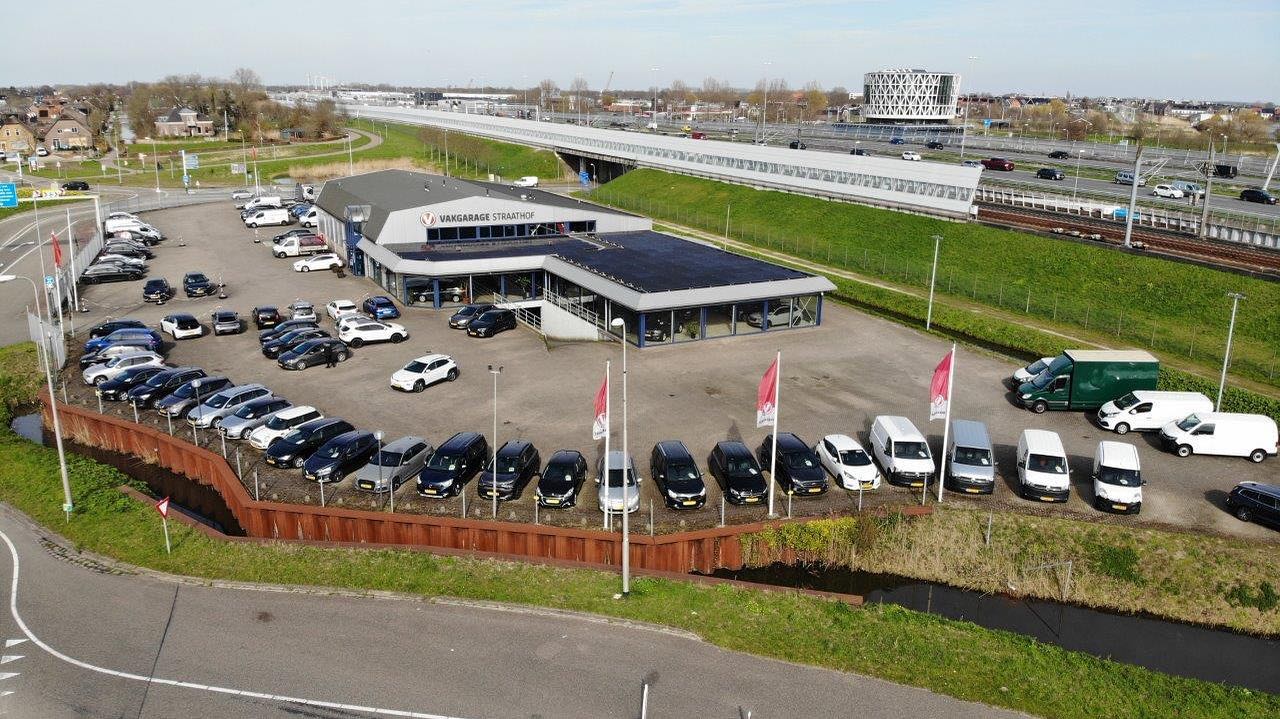 Vakgarage Straathof, Nieuwe Wetering