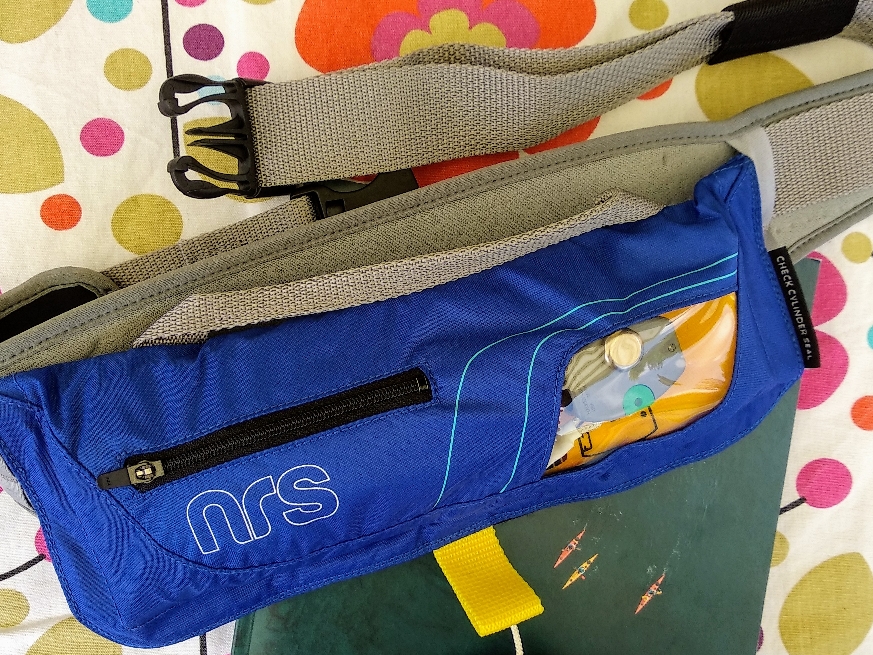 Inflatabke Life Jacket von NRS (unaufgeblasen/unausgelöst)