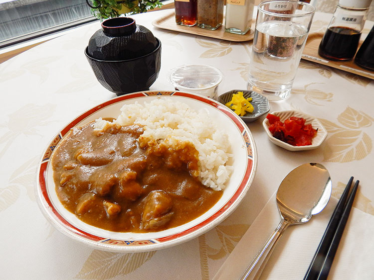 カレーメインでもOK