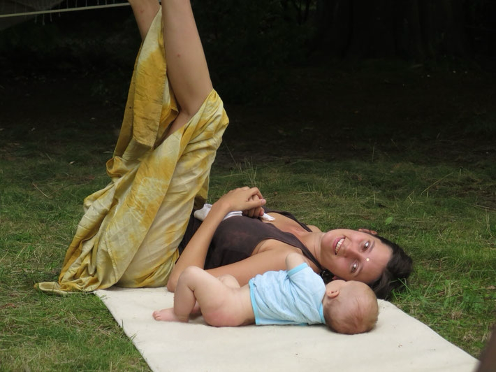 Eltern- Kind- Yoga, Familienyoga, Yoga mit Baby, Hamburg, Blankenese