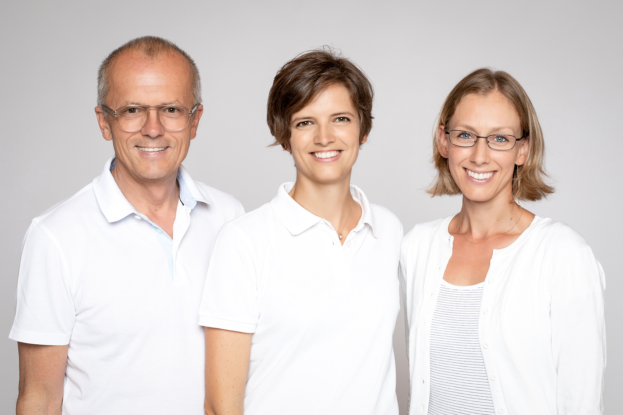 Gerhard und die zwei Kinder, Schweden-Neulinge. Als Schweden- und Elch-Fan wollte ich mal durchs Land cruisen und so Land und Leute kennenlernen,. Renate Brandtner aus Klosterneuburg - rockmartonline.com