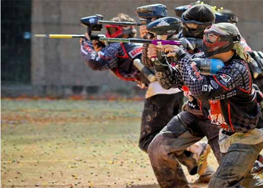 Jugar una partida de paintball en Chipiona