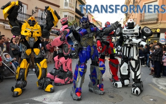 Pasacalles transformer
