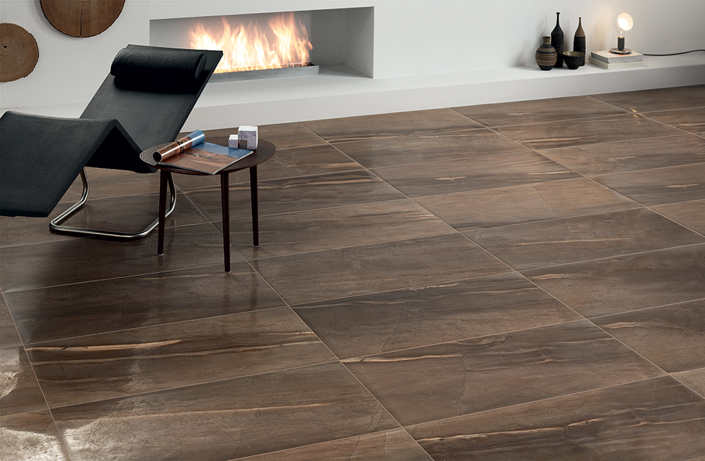 Fliesen in Steinoptik braun