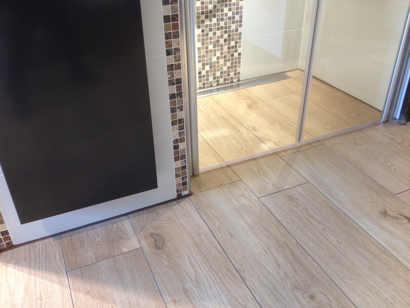 Fliesen in Holzoptik Eiche natur