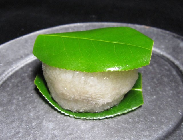椿餅ページです。 椿餅｜鈴懸オンラインショップ｜福岡 博多 和菓子 通販
