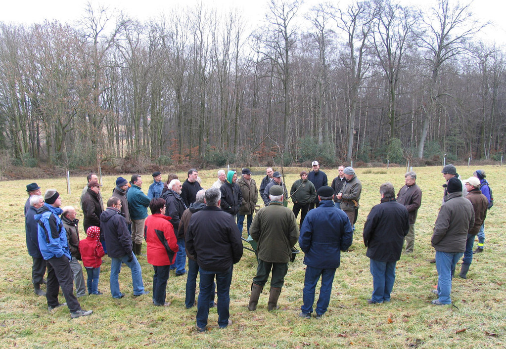 25. Februar 2012: Der erste Obstbaumschnittkurs des NABU Bückeburg