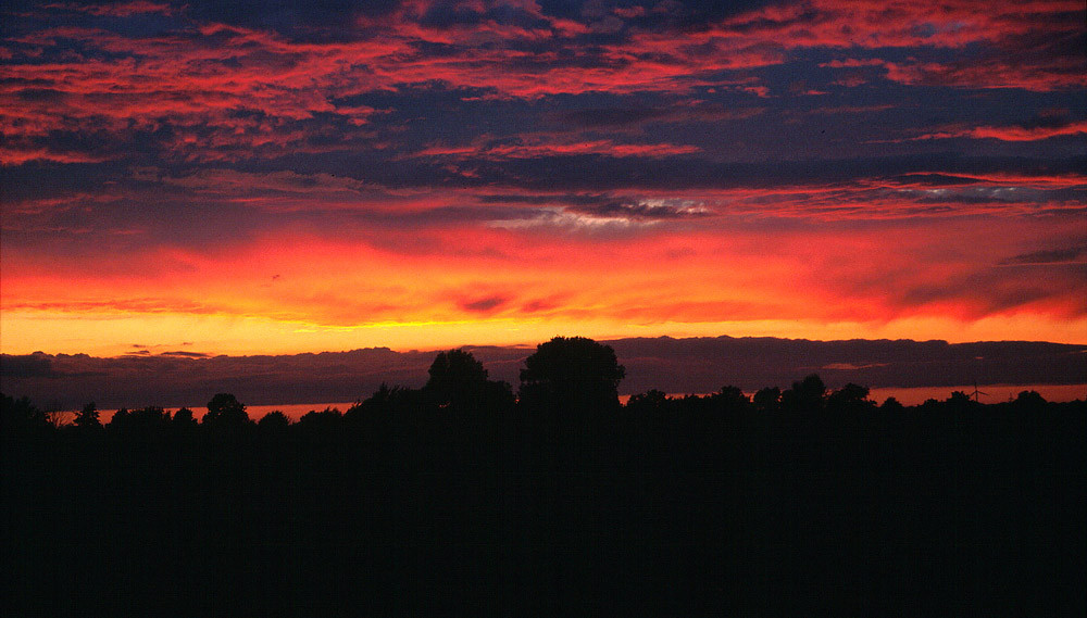 Sonnenuntergang nach Sommergewitter