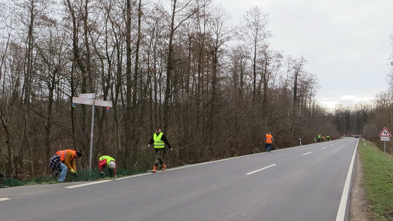 Um 10 Uhr trafen wir uns beim Schloss Baum