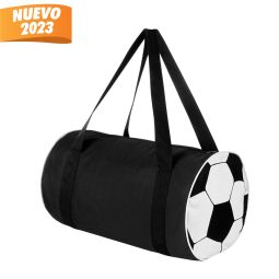 Código SOC 951 MALETA SOCCER GOL Bolsa principal con cierre. Incluye asas. Laterales con diseño de balón de fút bol. Material Poliéster Medida 45.5 x 26.5 x 26.5 cm