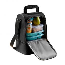 Código SIN 267 LONCHERA HIKER Interior plastificado. Doble compartimento con cierre y correa ajustable.  Material Poliéster Medida 29 x 39 x 20.5 cm